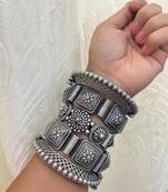 Kada set of 5 antique bangle indian vintage hand jewellery silver plated hand kada bracelet silver look openable kada