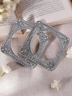 Set of 2 square-shaped oxidized silver-plated bangles 2