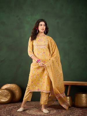 Yellow embroidered cotton round neck kurta sets 1