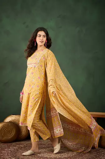 Yellow embroidered cotton round neck kurta sets