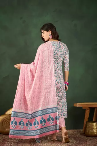 Peach embroidered cotton round neck kurta sets