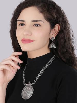 Oxidised silver-plated long jewelry set with intricate centerpiece and jhumkas 1