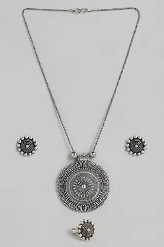 Silver-plated oxidised necklace set with earrings and matching ring