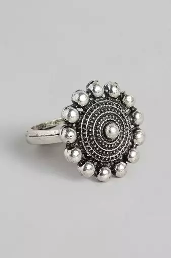 Silver-plated oxidised necklace set with earrings and matching ring