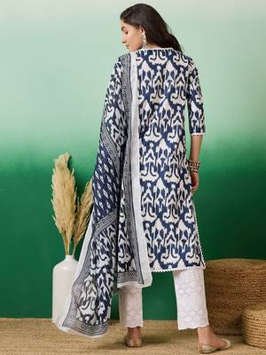 Navy blue printed cotton round neck kurta sets 2