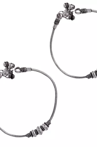 Silver-plated oxidised anklets with rawa work and ghungroo details