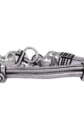 Delicate silver-plated oxidised anklets with chain and ghungroo accents
