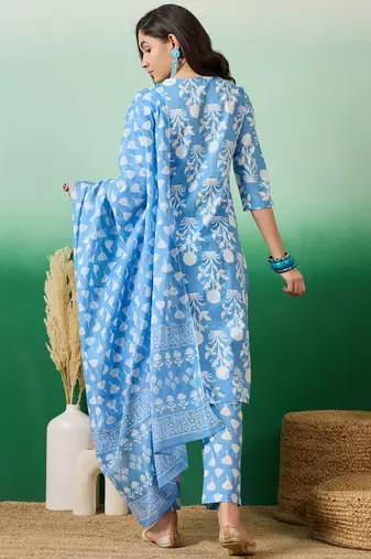 Blue embroidered cotton v neck kurta sets