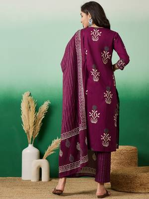 Wine embroidered cotton round neck kurta sets 2