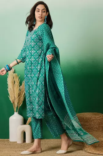 Light green embroidered cotton round neck kurta sets