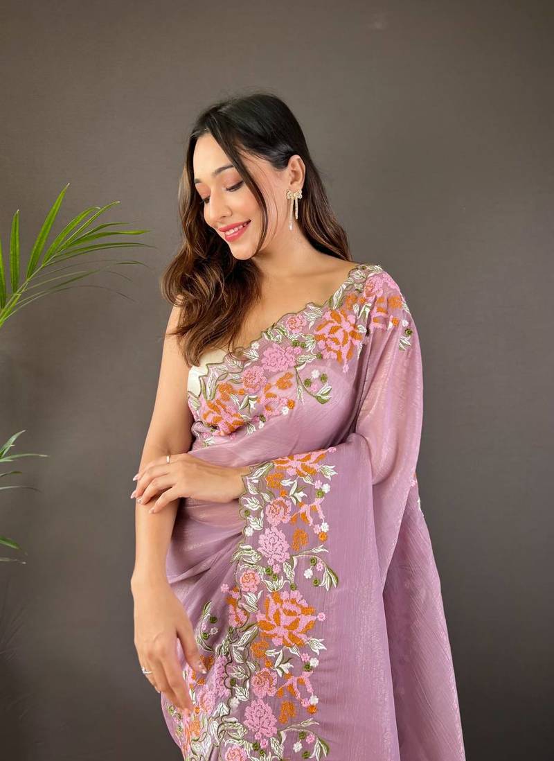 Onion Colour Soft Glosy Silk Thread Work Saree