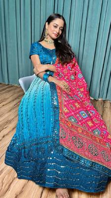 Designer Bollywood Style Wedding Lehenga Choli 3