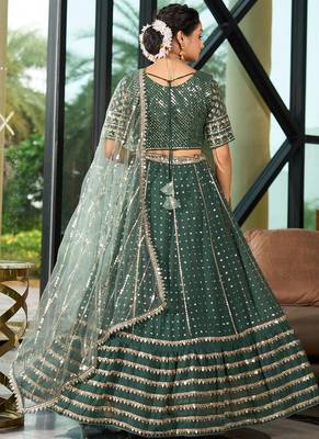 Glamorous Designer Lehenga Choli for Bridal and Bridesmaids Wedding Wear Choli 2