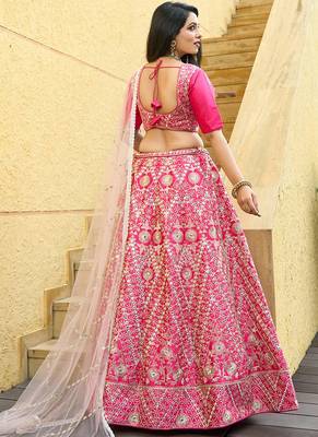 Lehenga Choli for Bridal and Bridesmaids Wedding Wear Choli 2