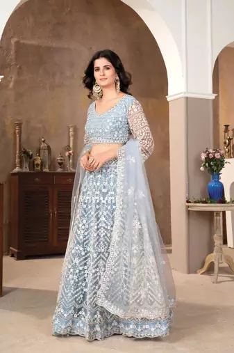 Designer Bollywood Style Wedding Lehenga Choli for Bride