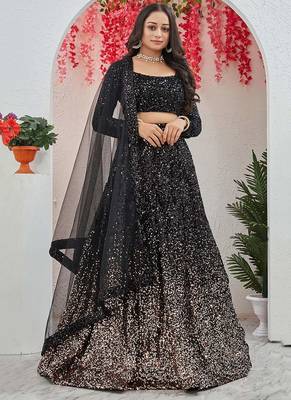 Designer Bollywood Style Wedding Wear Lehenga Choli 2