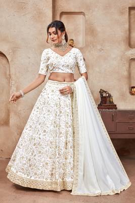 Bollywood Style Wedding Lehenga Choli 2