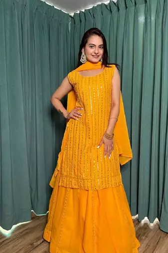 Stylish Lehenga Top for Wedding and Party Wear
