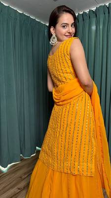 Stylish Lehenga Top for Wedding and Party Wear 4