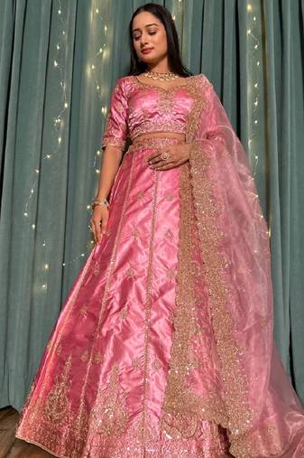 Designer Bollywood Style Wedding Lehenga Choli for Bride