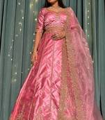 Designer Bollywood Style Wedding Lehenga Choli for Bride