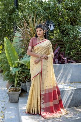 Cream bangali style Semi Tussar Silk Bland Temple Border & contrust Pallu Saree With Blouse 1