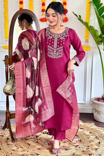 Magenta viscose chanderi heavy thread embroidery work with woven printed dupatta kurta pant set