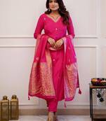 Gajri viscose chanderi heavy thread embroidery work with jacquard woven dupatta kurta pant set