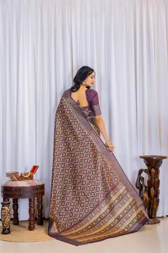 Multi zari geomatric woven silk blend saree with blouse