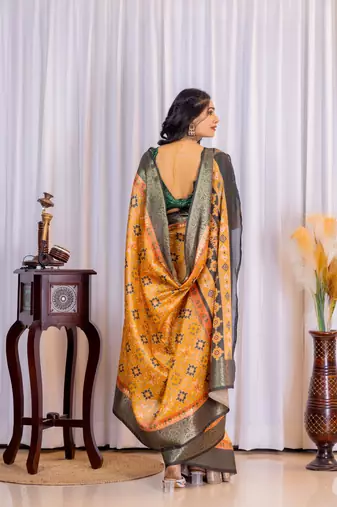 Multi zari geomatric woven silk blend saree with blouse