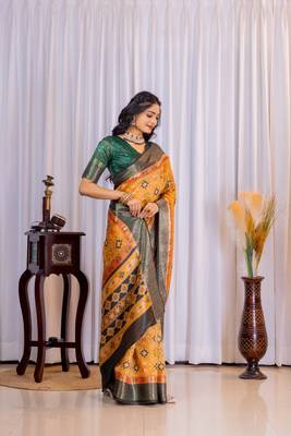 Multi zari geomatric woven silk blend saree with blouse 3