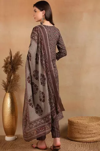 women grey rayon blend ethnic motifs printed straight kurta trousers with dupatta
