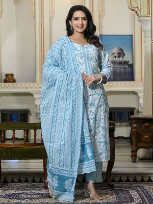 Blue Printed Pure Cotton Straight Kurti Pant and Dupatta Set 3