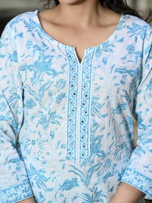 Blue Printed Pure Cotton Straight Kurti Pant and Dupatta Set 5