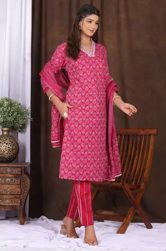 Pink floral printed aline kurta pant with dupatta set
