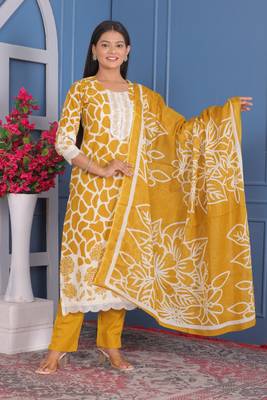 Mustard floral printed aline kurta pant with dupatta set 1
