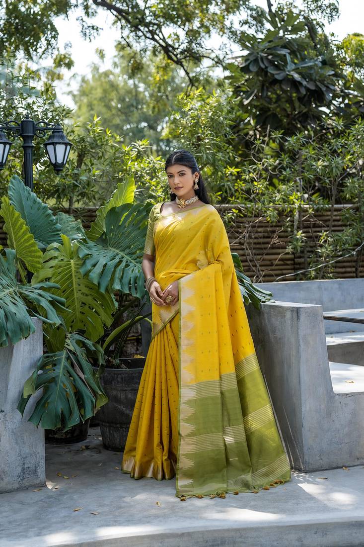 Yellow bangali style Semi Tussar Silk Bland Temple Border & contrust Pallu Saree With Blouse