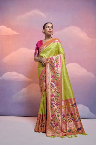 Mehendi Soft Banarasi Saree With Kanjivaram Weaving Texture And Contrast Weaving Border With Blouse