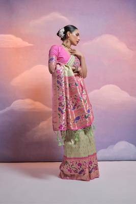 Pista Green Soft Banarasi Saree With Kanjivaram Weaving Texture And Contrast Weaving Border With Blouse 3
