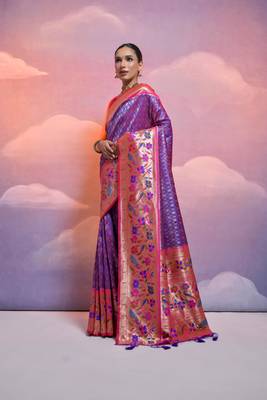 Royal Blue Soft Banarasi Saree With Kanjivaram Weaving Texture And Contrast Weaving Border With Blouse 2