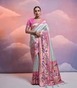 Sea Green Soft Banarasi Saree With Kanjivaram Weaving Texture And Contrast Weaving Border With Blouse