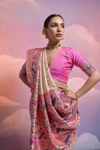 White Soft Banarasi Saree With Kanjivaram Weaving Texture And Contrast Weaving Border With Blouse