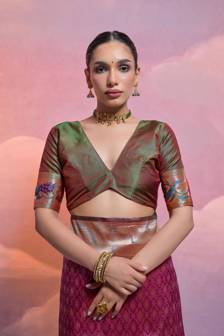 Wine Soft Banarasi Saree With Kanjivaram Weaving Texture And Contrast Weaving Border With Blouse