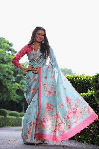 Sky Gujarti Style Tussar Silk bland Floral Printe Pallu & Border Saree With Blouse