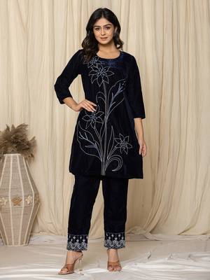  blue embroidered velvet co-ord set 1