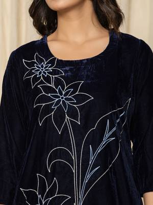  blue embroidered velvet co-ord set 4