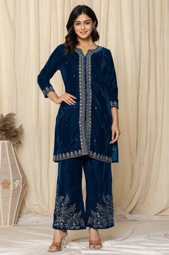  bue zari work velvet co-ord set
