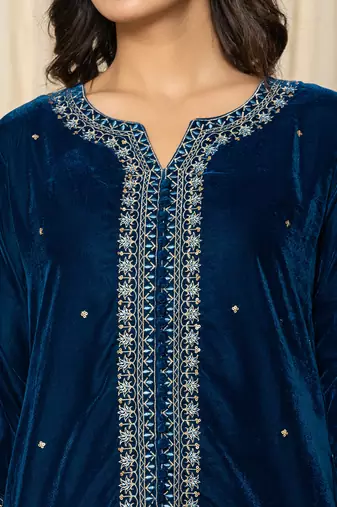  bue zari work velvet co-ord set