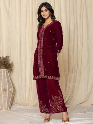  pink zari work velvet co-ord set 2