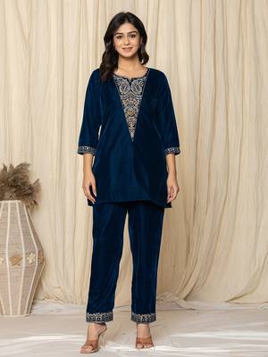  blue velvet embroidered co-ord set 1